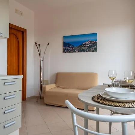 Emma * 卡斯特拉巴特