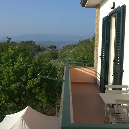 度假居 Emma 卡斯特拉巴特